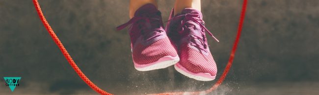 Illustratie van de longevity-workout: een korte, krachtige training gericht op uithoudingsvermogen, spierkracht, explosiviteit en ademherstel